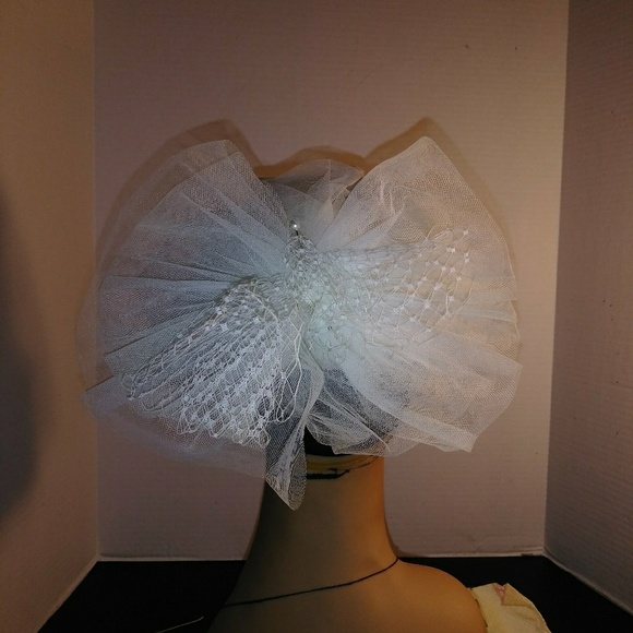 Hat - Picture 3 of 3